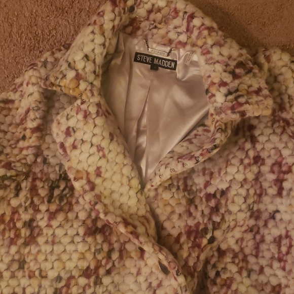 Jacket - Picture 3 of 4